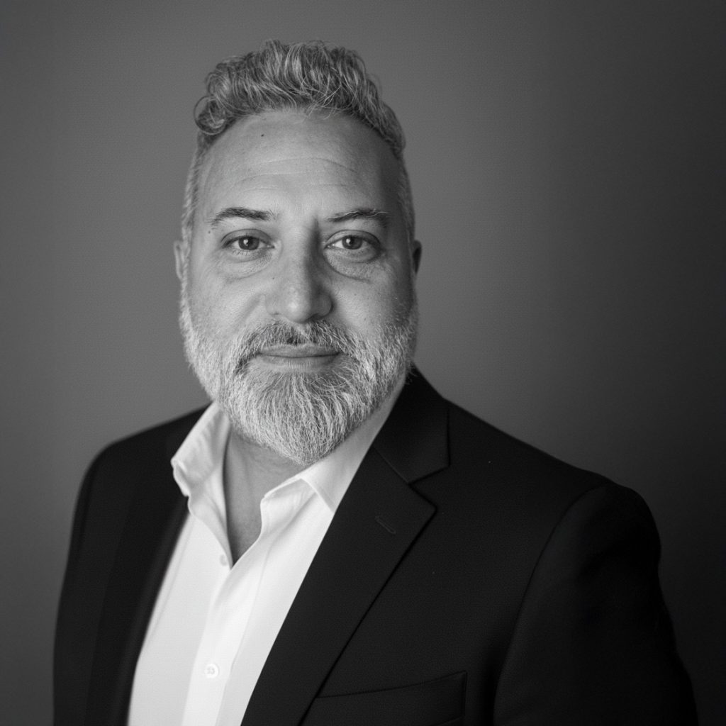 Francesco Carvelli, antropologo visuale e fondatore di RADICÆ